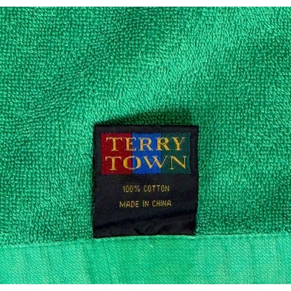 Heineken Beach Towel  Terry Town Green Red Star Logo Promo 2012 100% Cotton